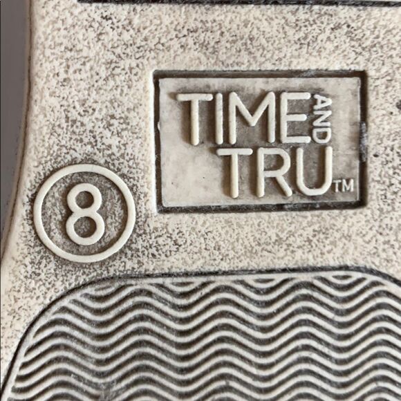 Time And Tru Black Perforated Suede Slip Ons Sz 8 - Picture 5 of 6